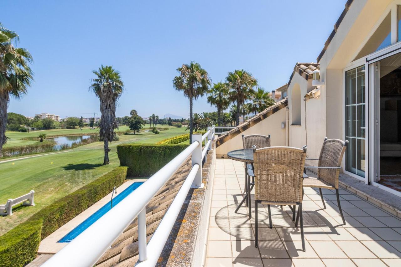 Villa Lujo Olivanova Golf Met ภายนอก รูปภาพ